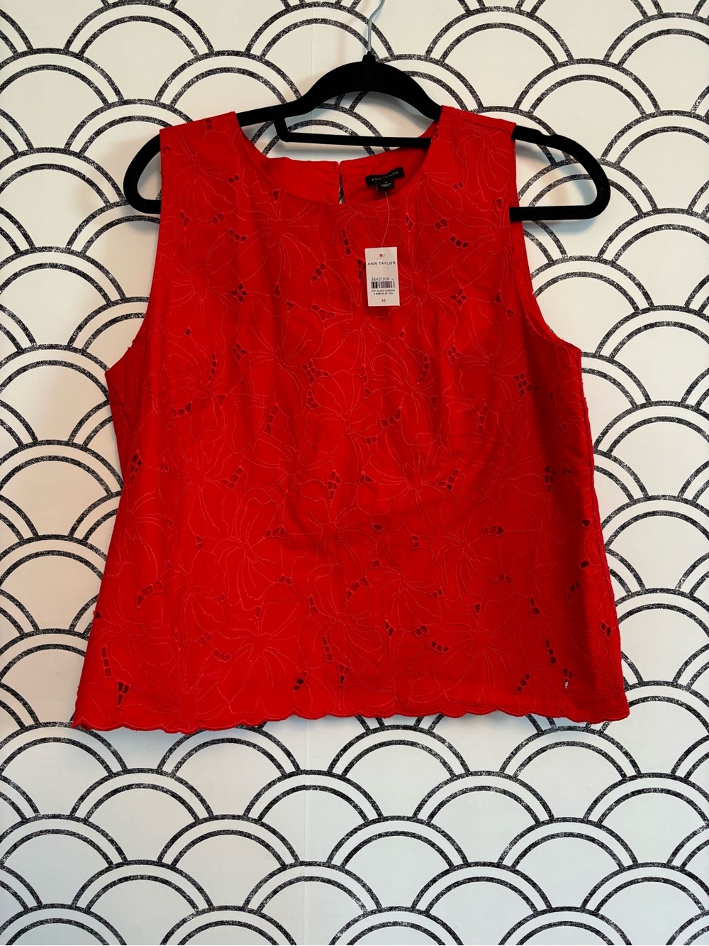 Ann Taylor Red Sleeveless Tank Top
